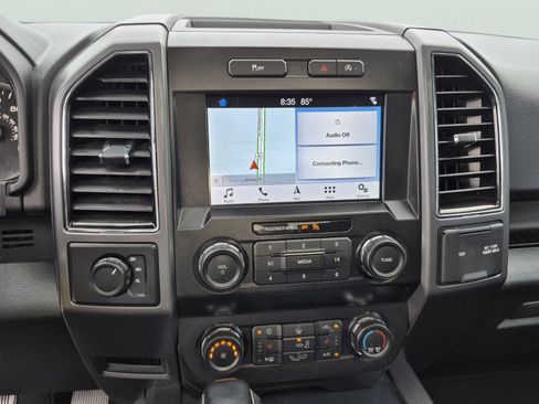 Used 2019 Ford F150 XLT w/ Equipment Group 302A Luxury AWD/4WD image 26