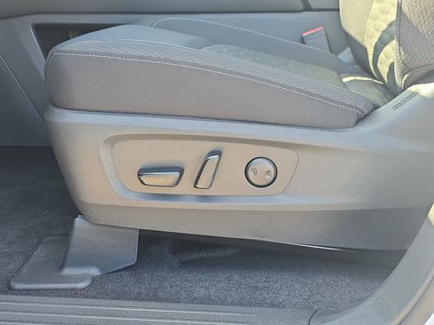 New 2026 Nissan Pathfinder SV AWD/4WD image 28