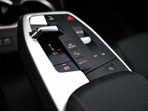 New 2026 BMW X1 xDrive28i w/ Convenience Package image 38