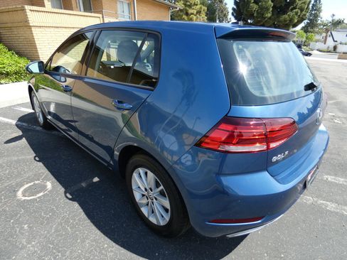 Used 2018 Volkswagen Golf S image 12