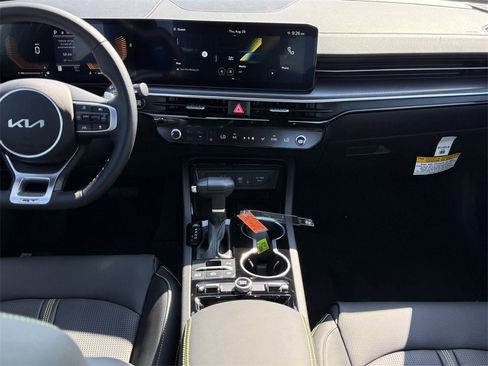 New 2026 Kia K5 EX image 16