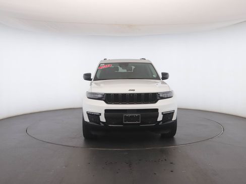 Used 2023 Jeep Grand Cherokee L Limited w/ Luxury Tech Group II AWD/4WD image 25