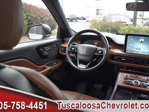 Used 2022 Lincoln Aviator Reserve image 32