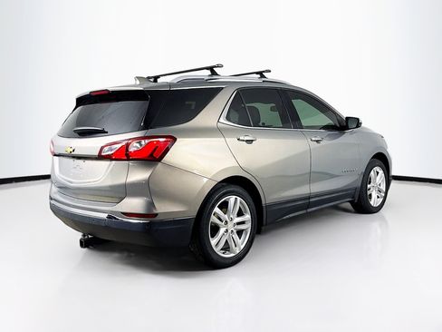 Used 2018 Chevrolet Equinox Premier image 34