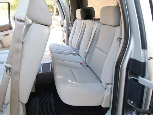 Used 2010 Chevrolet Silverado 1500 LT w/ Power Pack Plus RWD image 29