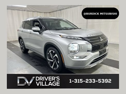 Used 2022 Mitsubishi Outlander SEL AWD/4WD image 1