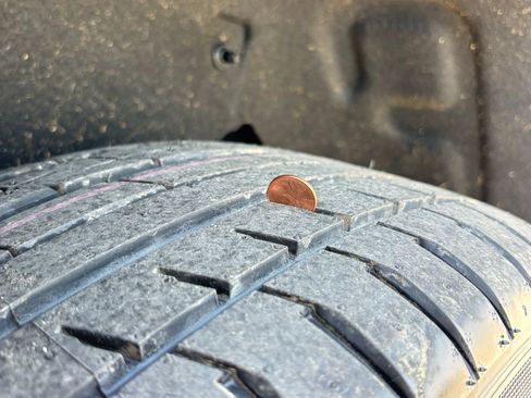 Used 2023 Jeep Grand Wagoneer L Series III w/ Rear Seat Video Group 1 image 14