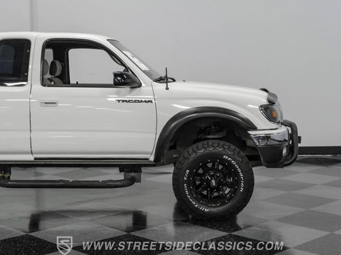 Used 2002 Toyota Tacoma PreRunner image 28