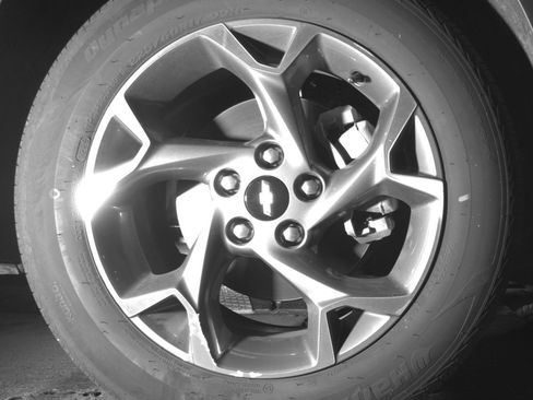 Used 2025 Chevrolet Trax LT w/ LT Convenience Package FWD image 13