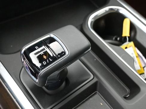 New 2025 Chevrolet Silverado 1500 High Country w/ Technology Package AWD/4WD image 21