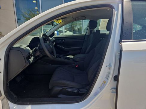 Certified 2023 Honda Accord LX image 13