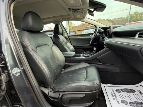 Used 2022 Kia K5 EX image 14