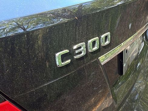 Used 2009 Mercedes-Benz C 300 Sedan image 7