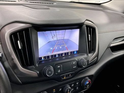 Used 2022 GMC Terrain AT4 w/ Infotainment Package II AWD/4WD image 16