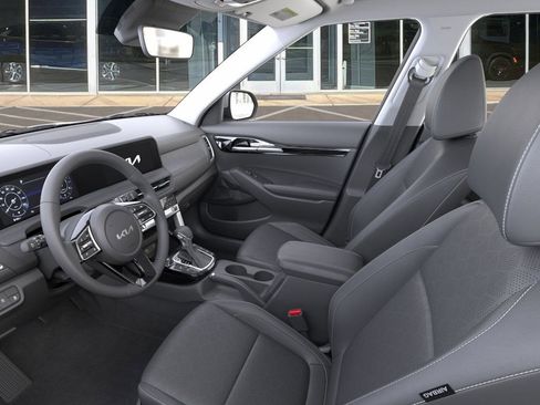 New 2026 Kia Seltos EX image 17