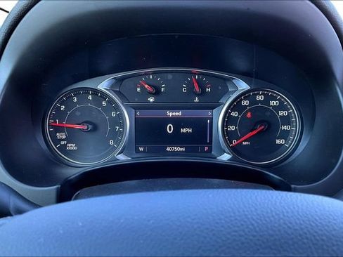 Used 2023 GMC Terrain SLT AWD/4WD image 13
