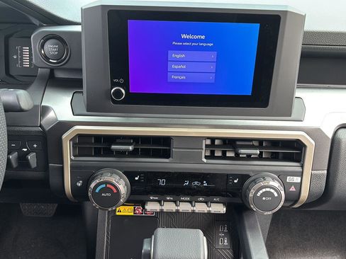 New 2026 Toyota Tacoma SR5 AWD/4WD image 30