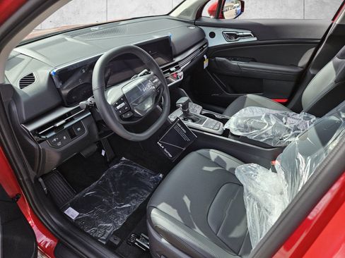 New 2026 Kia Sportage SX image 6