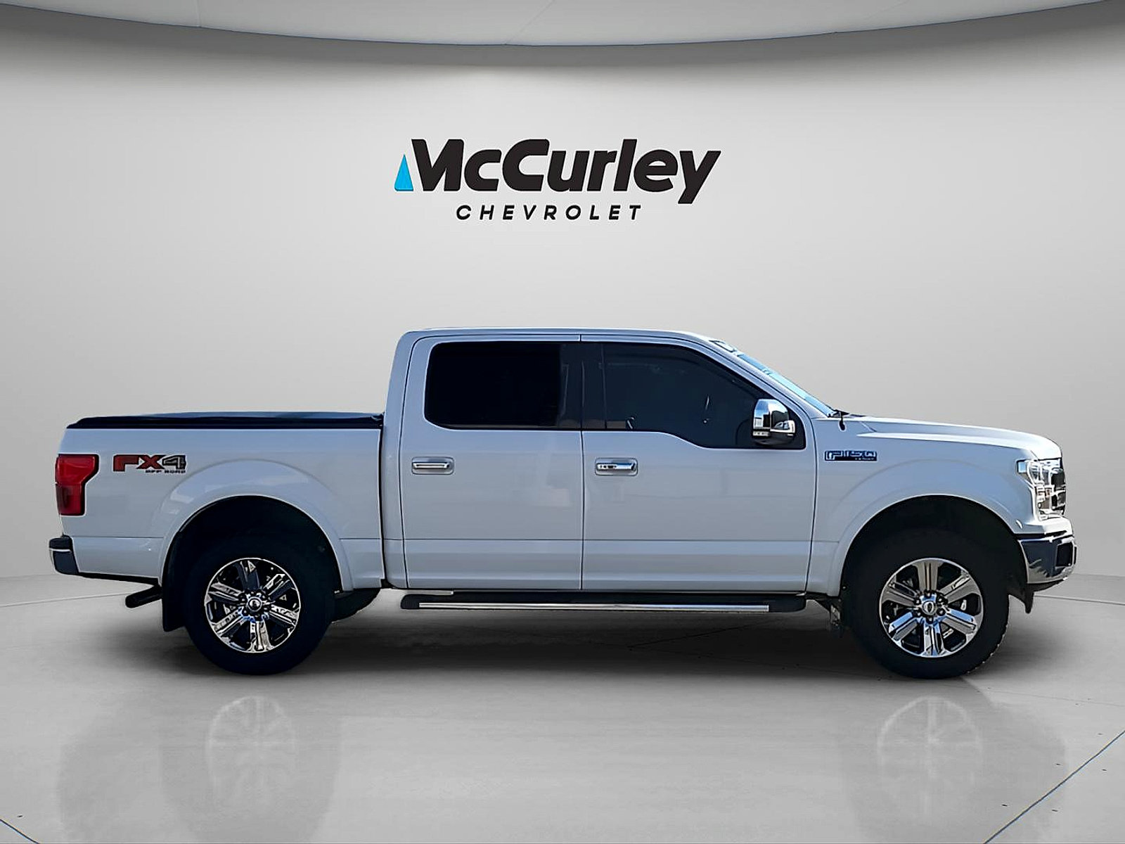 Used 2020 Ford F150 Lariat w/ Equipment Group 502A Luxury AWD/4WD image 8
