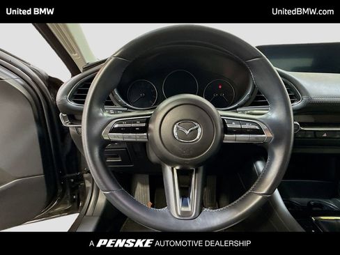 Used 2019 MAZDA MAZDA3 Sedan FWD image 6