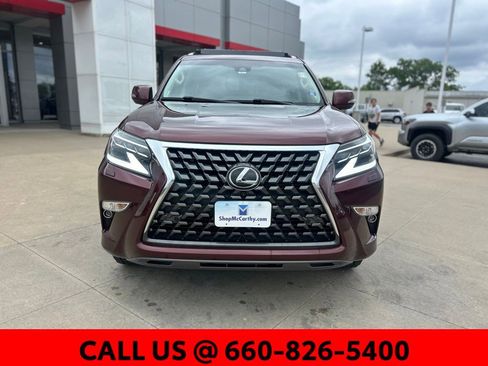 Used 2021 Lexus GX 460 Luxury w/ Accessory Package AWD/4WD image 3
