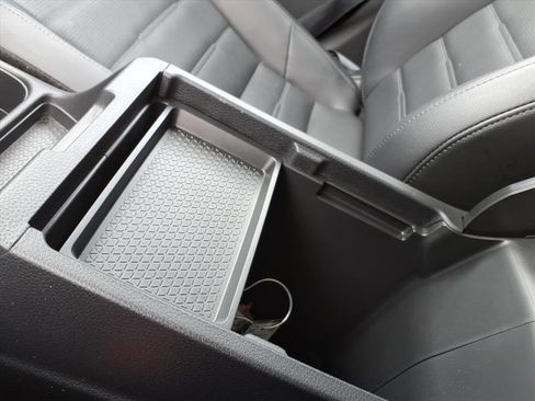 Used 2024 Honda CR-V EX-L image 29