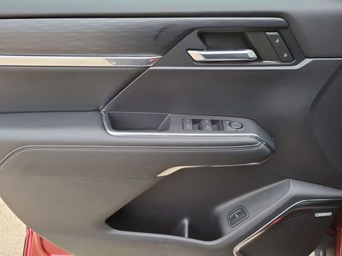 Used 2024 GMC Acadia Elevation w/ Luxury Package image 23