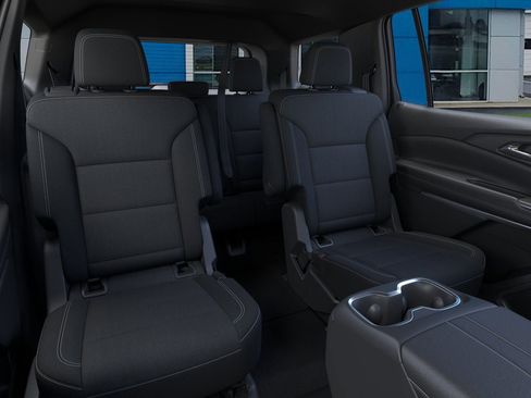 New 2026 Chevrolet Traverse LT image 17
