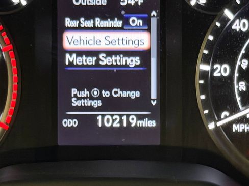 Used 2023 Lexus GX 460 Premium w/ Accessory Package AWD/4WD image 22