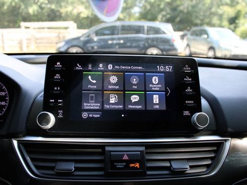 Used 2019 Honda Accord Sport image 13