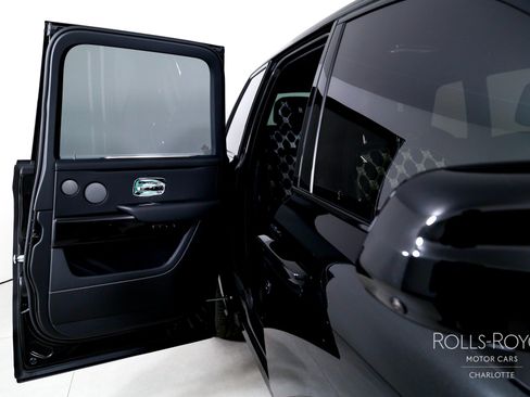 Used 2026 Rolls-Royce Cullinan AWD/4WD image 25