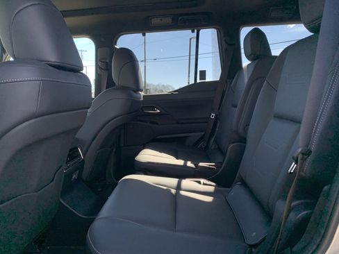 Certified 2026 Lexus GX 550 w/ Accessory Package (2T) image 32