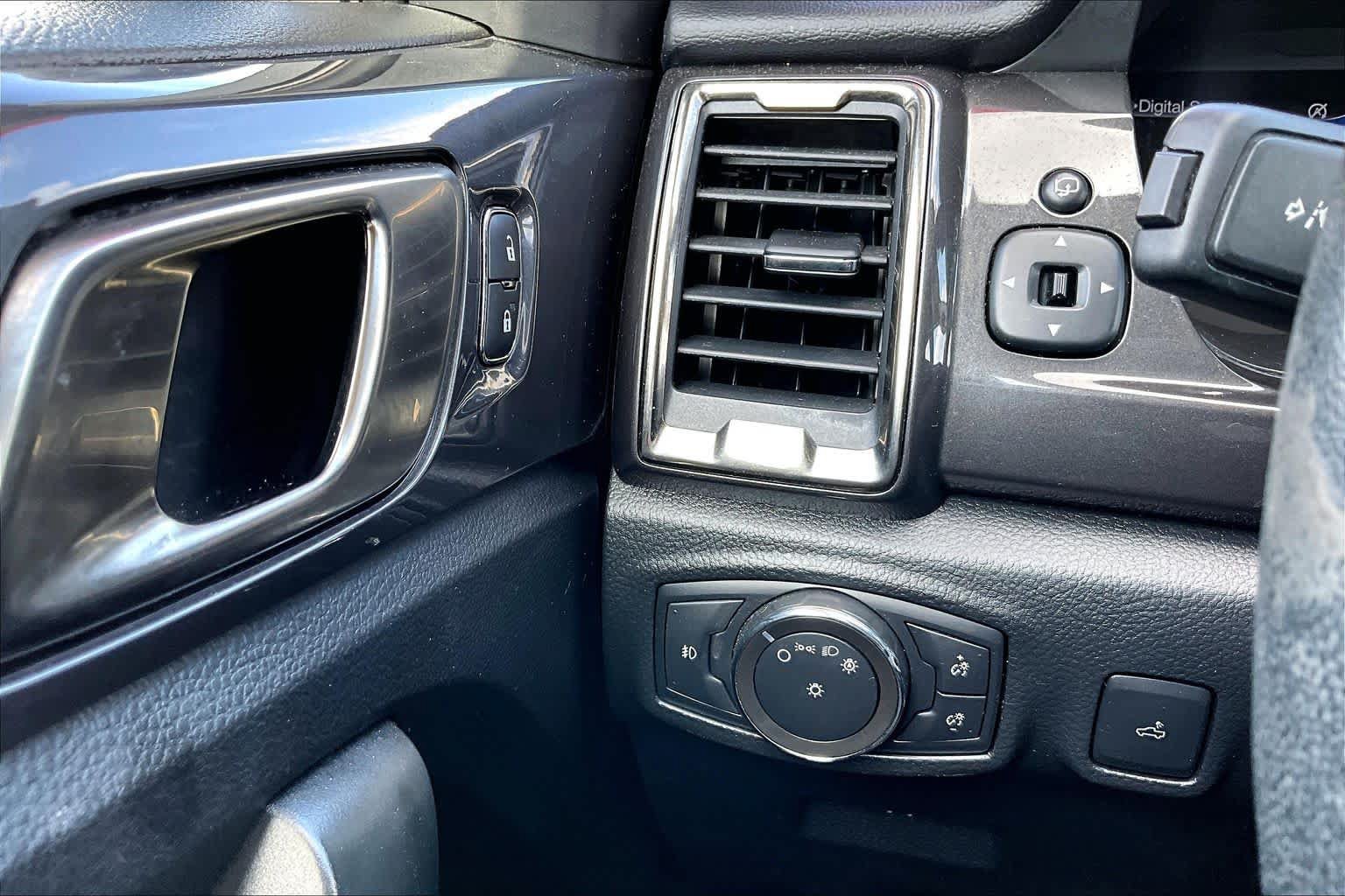 Used 2022 Ford Ranger Lariat w/ Equipment Group 501A High AWD/4WD image 36