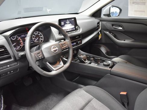 New 2026 Nissan Rogue SV w/ Cold Weather Package image 4