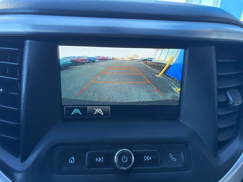 Used 2018 GMC Acadia SLE w/ LPO, Floor Liner Package image 22