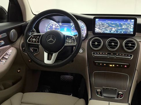 Used 2021 Mercedes-Benz GLC 300 4MATIC w/ Multimedia Package image 29