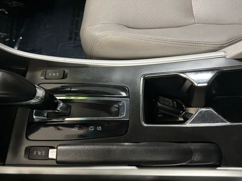 Used 2013 Honda Accord EX-L image 12