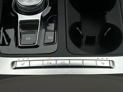 New 2026 Kia Carnival EX image 29