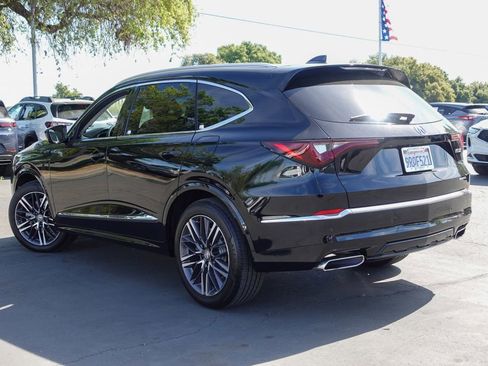Certified 2025 Acura MDX SH-AWD w/ Advance Package image 8