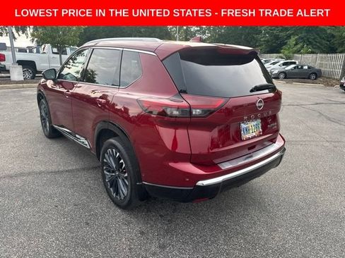 Used 2024 Nissan Rogue Platinum w/ Platinum Premium Package AWD/4WD image 3