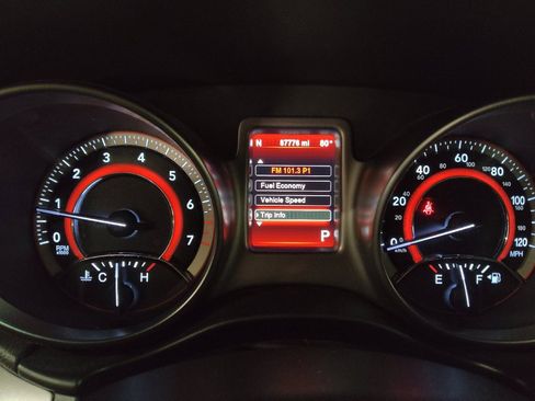 Used 2016 Dodge Journey Crossroad w/ Rear Seat Video Group I AWD/4WD image 23