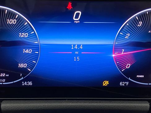 Used 2025 Mercedes-Benz GLA 250 4MATIC image 19