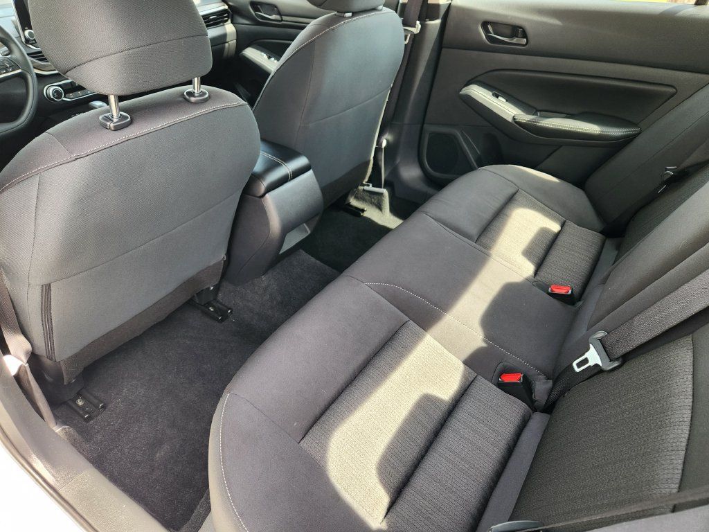 Used 2026 Nissan Altima 2.5 SV FWD image 29