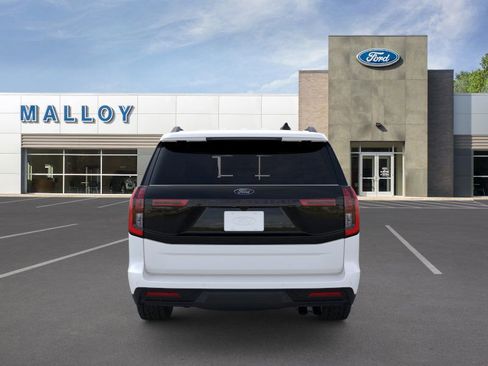 New 2026 Ford Expedition Tremor image 5