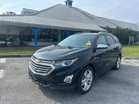 Used 2020 Chevrolet Equinox Premier FWD image 1