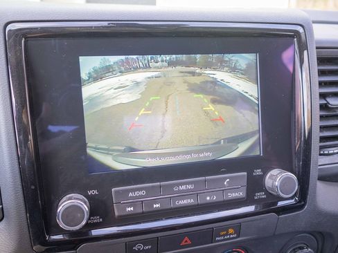 Used 2024 Nissan Frontier S w/ S Utility Package image 16