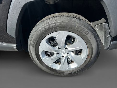 Used 2025 Toyota RAV4 LE image 8