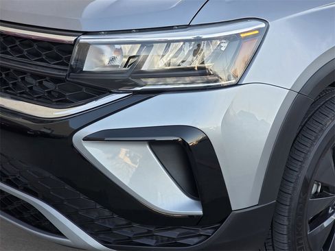 Used 2024 Volkswagen Taos S w/ MDO Package image 6