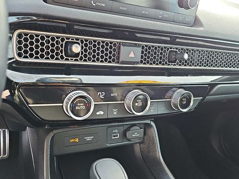 Used 2024 Honda Civic Sport image 15