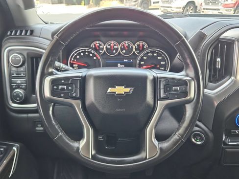 Used 2020 Chevrolet Silverado 1500 LT AWD/4WD image 15